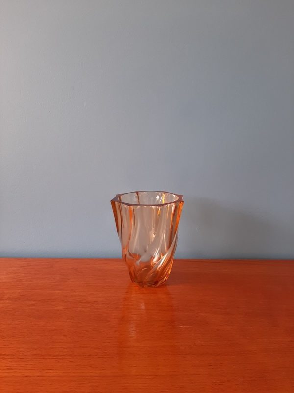Vase en verre  -  La maison