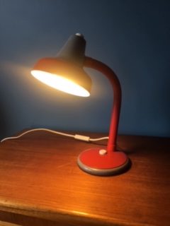 Lampe de bureau  -  La maison