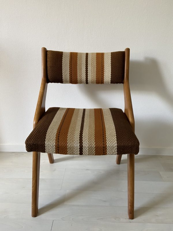 Chaise scandinave bois tissu  -  La maison