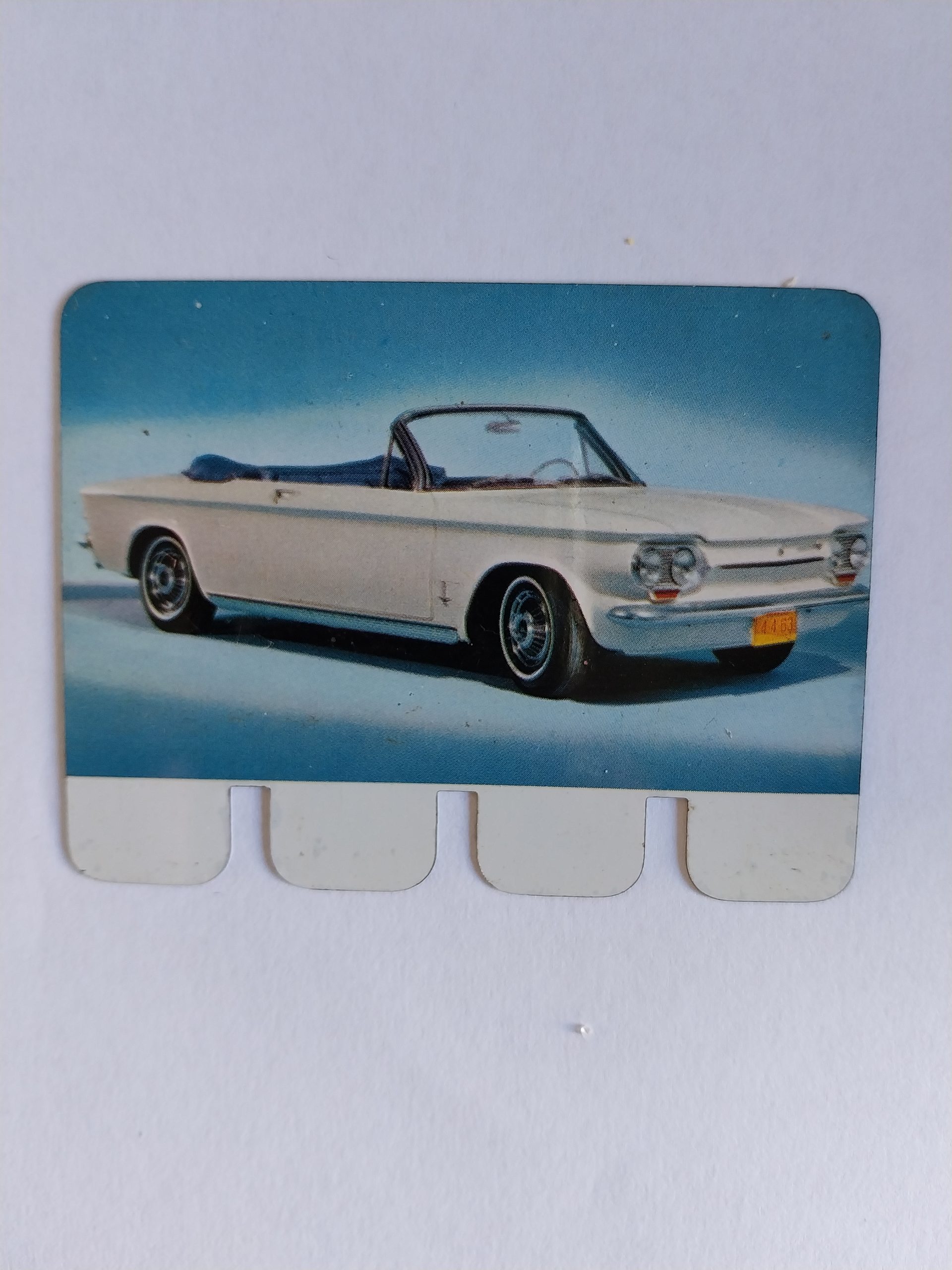 Carte automobile COOP 1964 N°51 -CHEVROLET CORVAIR MONZA Carte automobile COOP 1964 N°51 -CHEVROLET CORVAIR MONZA  -  Le métal